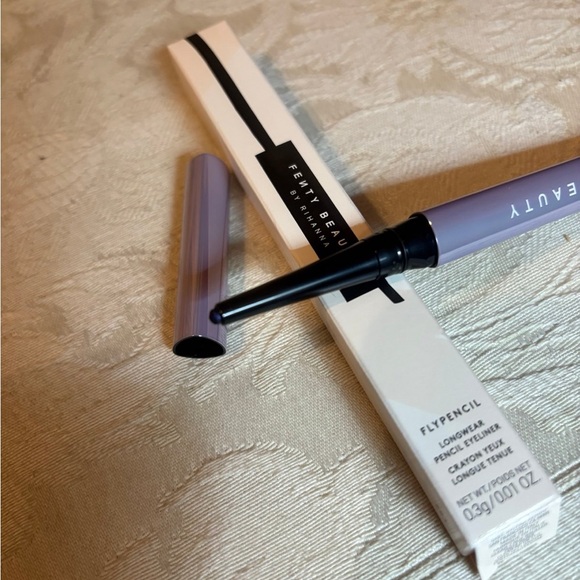 Fenty Beauty Flypencil Waterproof Eyeliner Pencil in Navy or Die 09 BNIB - Picture 12 of 12